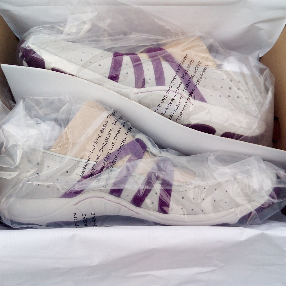 Dansko Hope Suede Shoes